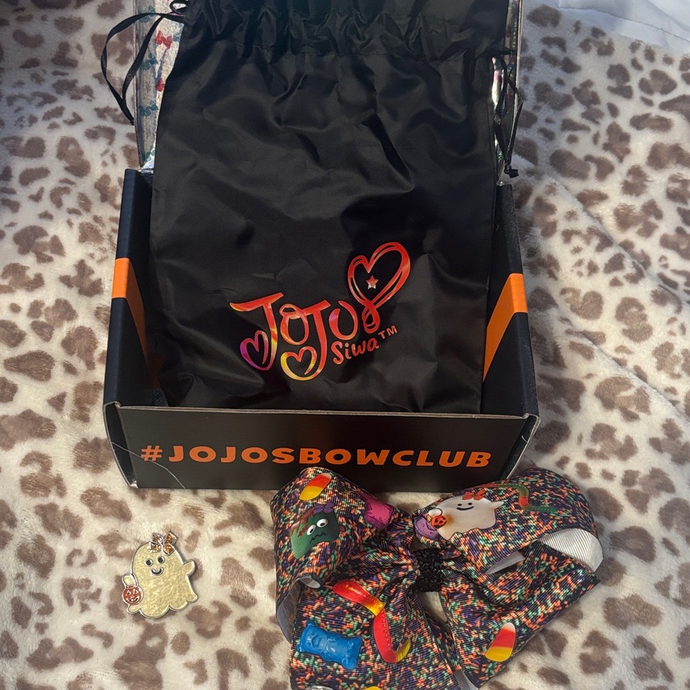 JoJo Siwa Black Bag with Colorful Bow
